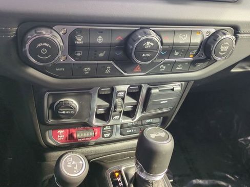 New 2026 Jeep Wrangler Unlimited Rubicon 392 w/ Quick Order Package 27X Moab AWD/4WD image 19