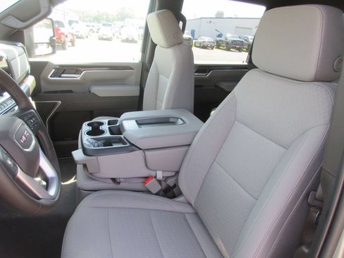 New 2026 GMC Sierra 2500 SLE AWD/4WD image 13