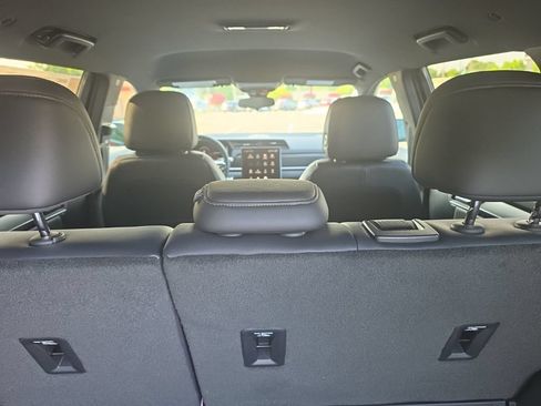 New 2026 GMC Terrain Elevation w/ Elevation Premium Package FWD image 13
