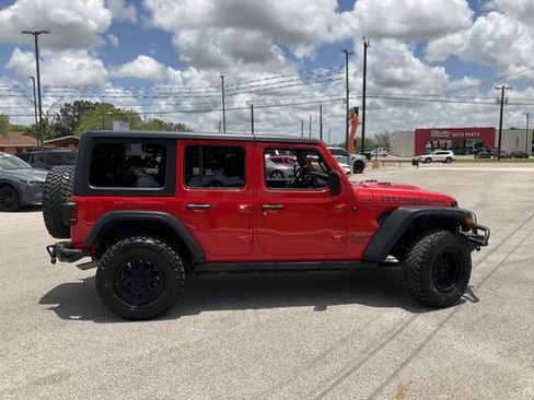 Used 2019 Jeep Wrangler Unlimited Rubicon AWD/4WD image 5