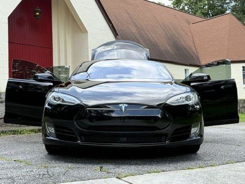 Used 2016 Tesla Model S P90D AWD/4WD image 32