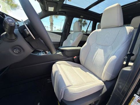 New 2026 Lexus TX 350 AWD image 10