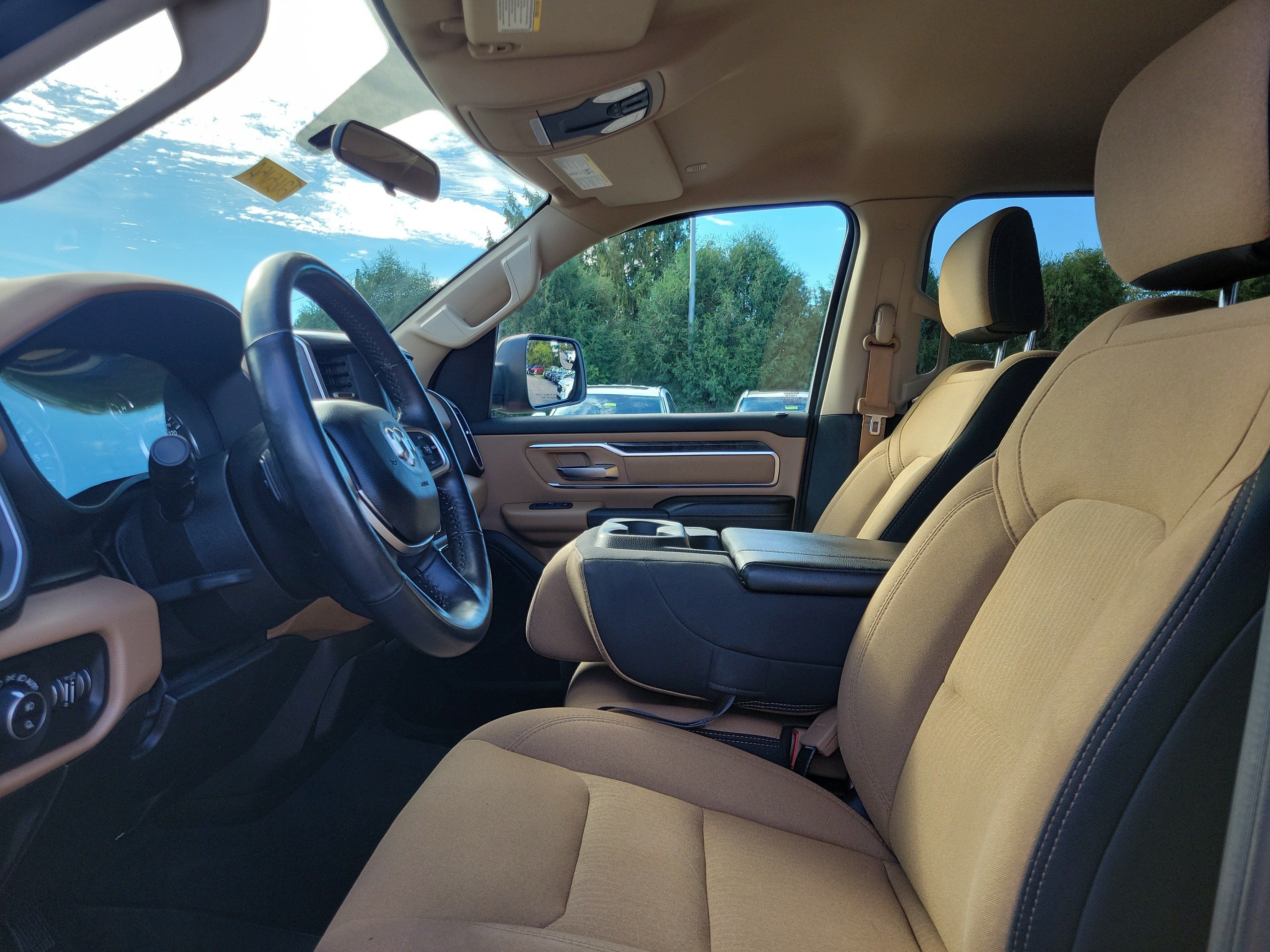 Used 2019 RAM 1500 Big Horn AWD/4WD image 15