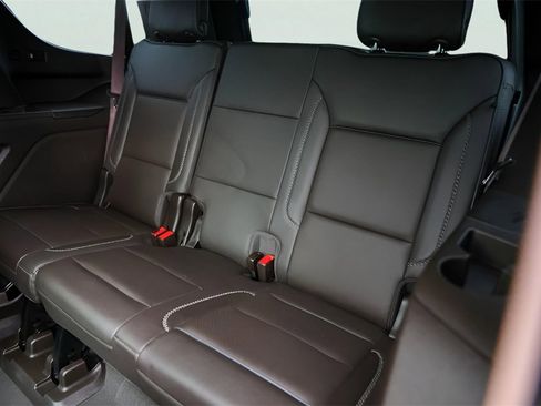 Used 2021 GMC Yukon Denali image 28