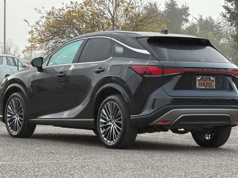Used 2025 Lexus RX 450h AWD w/ Luxury Package image 6