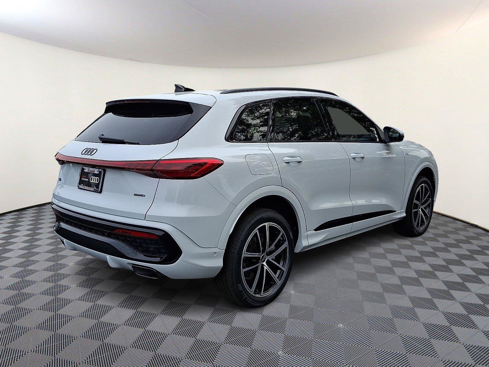New 2026 Audi Q5 Premium Plus AWD/4WD image 6