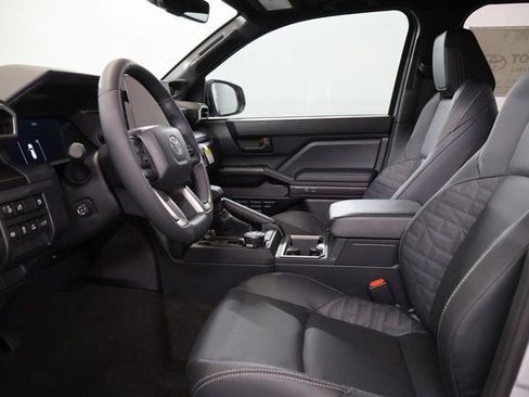 New 2026 Toyota 4Runner TRD Off-Road Premium AWD/4WD image 11