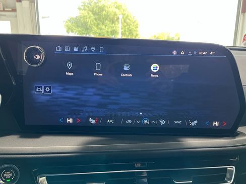 New 2026 Chevrolet Traverse LT w/ Midnight/Sport Edition image 14