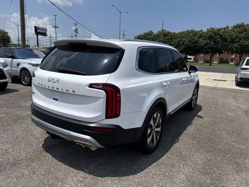 Used 2022 Kia Telluride EX w/ EX Premium Package AWD/4WD image 8