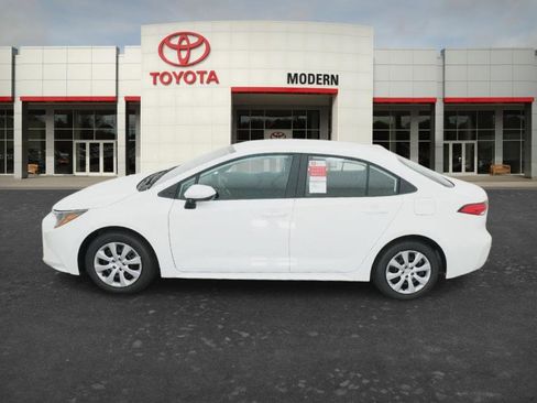 New 2026 Toyota Corolla LE FWD image 13