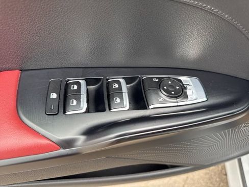 Used 2022 Kia K5 GT-Line w/ GT-Line FWD Premium Package image 9