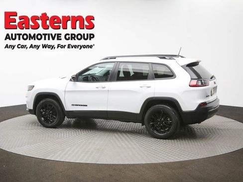 Used 2023 Jeep Cherokee Altitude Lux image 62