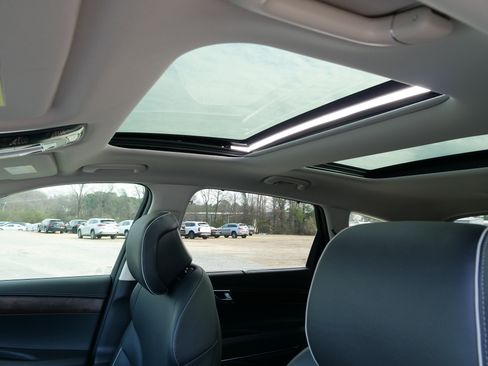 Used 2025 Genesis GV80 3.5T Advanced image 30