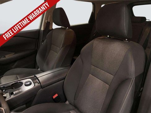 Used 2024 Nissan Rogue SV AWD/4WD image 29