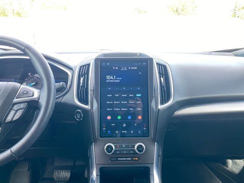Used 2021 Ford Edge Titanium w/ Equipment Group 301A image 23