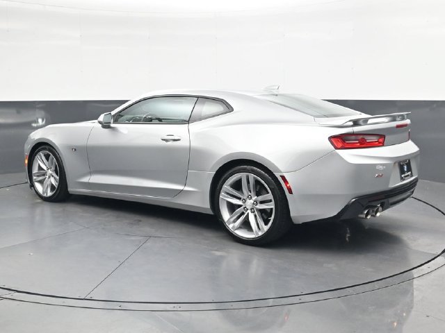 Used 2018 Chevrolet Camaro SS RWD image 6