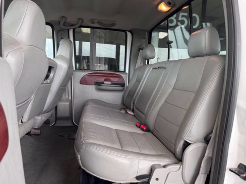 Used 2005 Ford F350 XLT AWD/4WD image 7