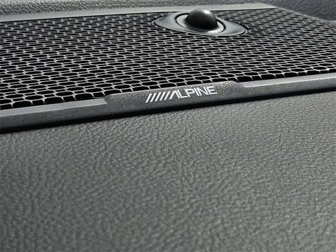 New 2026 RAM 1500 4x4 Crew Cab image 19