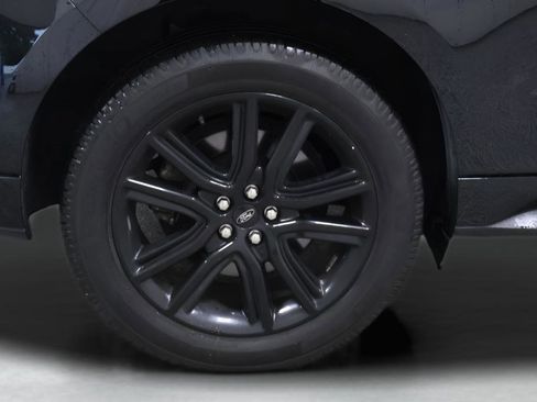 Used 2021 Ford Edge ST-Line AWD/4WD image 25