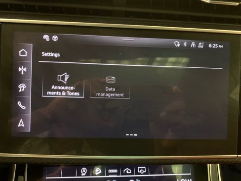 Used 2024 Audi SQ8 Premium Plus w/ S Sport Package AWD/4WD image 47