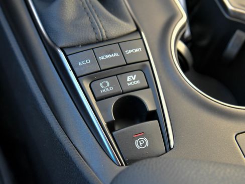 Used 2024 Toyota Camry XSE image 27