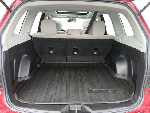 Used 2018 Subaru Forester 2.5i Premium w/ All-Weather Package AWD/4WD image 17
