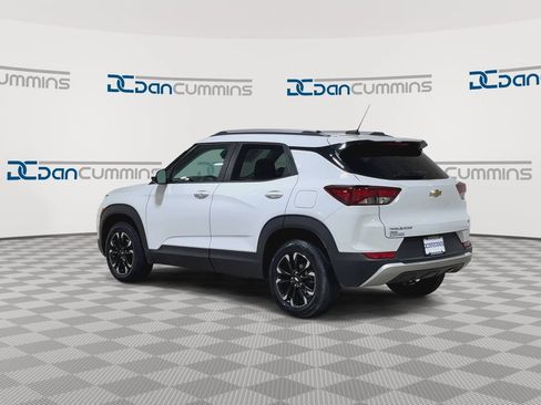 Used 2022 Chevrolet TrailBlazer LT AWD/4WD image 6