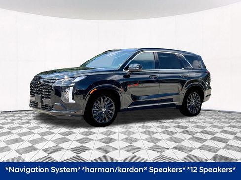 Used 2025 Hyundai Palisade Calligraphy image 2