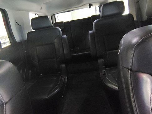 Used 2015 GMC Yukon SLT AWD/4WD image 7
