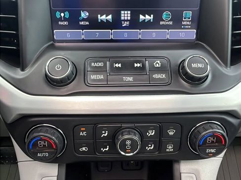 Used 2019 GMC Acadia SLT image 16