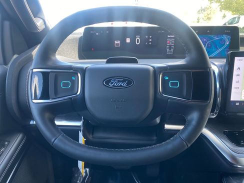 New 2026 Ford Expedition Platinum AWD/4WD image 23