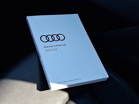 Certified 2023 Audi Q3 2.0T Premium w/ Convenience Package AWD/4WD image 26