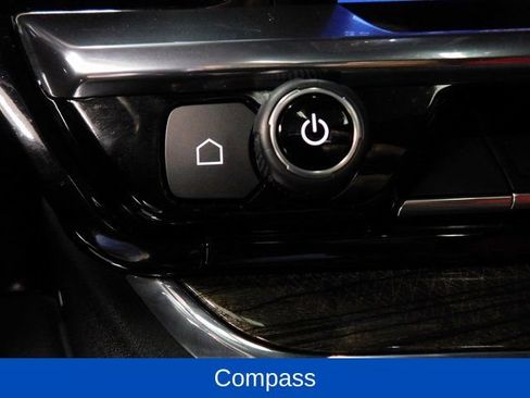 Used 2024 Chevrolet Silverado 2500 LT w/ Convenience Package image 44