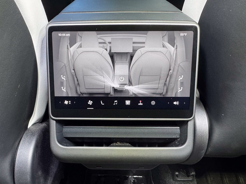 Used 2026 Tesla Model Y Long Range AWD/4WD image 26