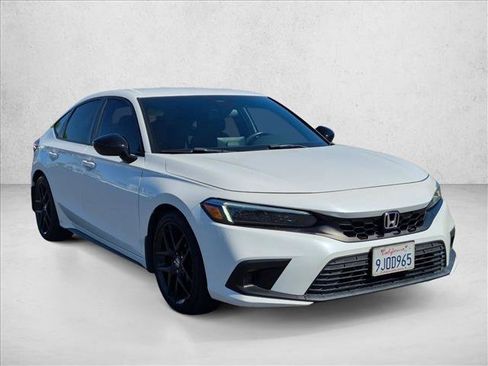 Used 2024 Honda Civic Sport image 3