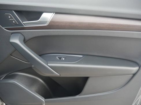 Certified 2023 Audi Q5 2.0T Premium w/ Convenience Package image 27