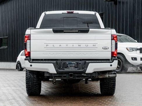Used 2017 Ford F250 Platinum w/ Platinum Ultimate Package AWD/4WD image 6