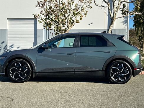 Used 2024 Hyundai Ioniq 5 SE image 7