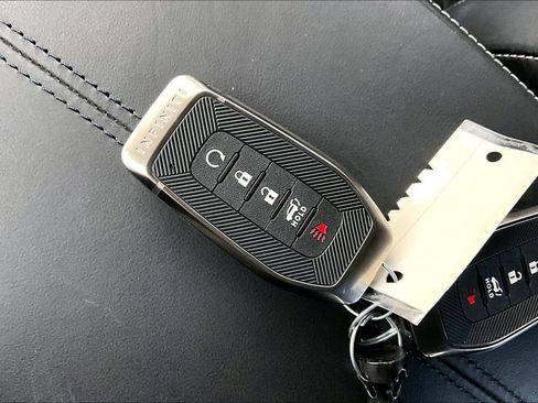 Certified 2025 INFINITI QX60 Autograph w/ Cargo Package image 13