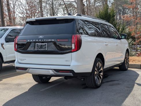 New 2026 Ford Expedition Max Platinum w/ Driver's Package image 3