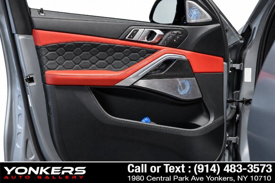 Used 2025 BMW X6 M Competition w/ Executive Package AWD/4WD image 24