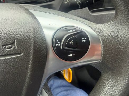 Used 2019 Ford Transit 150 130 Low Roof RWD image 14