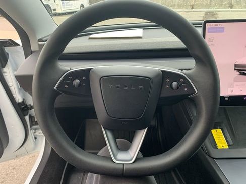 Used 2025 Tesla Model 3 Long Range RWD image 19