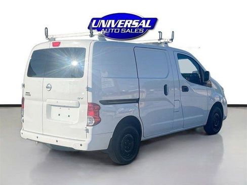 Used 2021 Nissan NV200 SV w/ Back Door Glass Package image 7