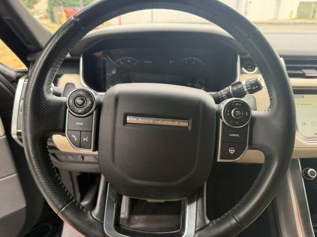 Used 2017 Land Rover Range Rover Sport Supercharged AWD/4WD image 22