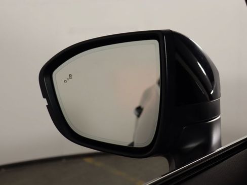Used 2023 INFINITI QX60 Luxe w/ Cargo Package FWD image 44