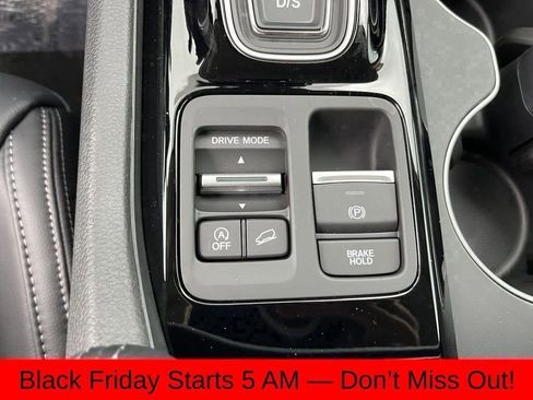 New 2025 Honda Pilot Touring image 33