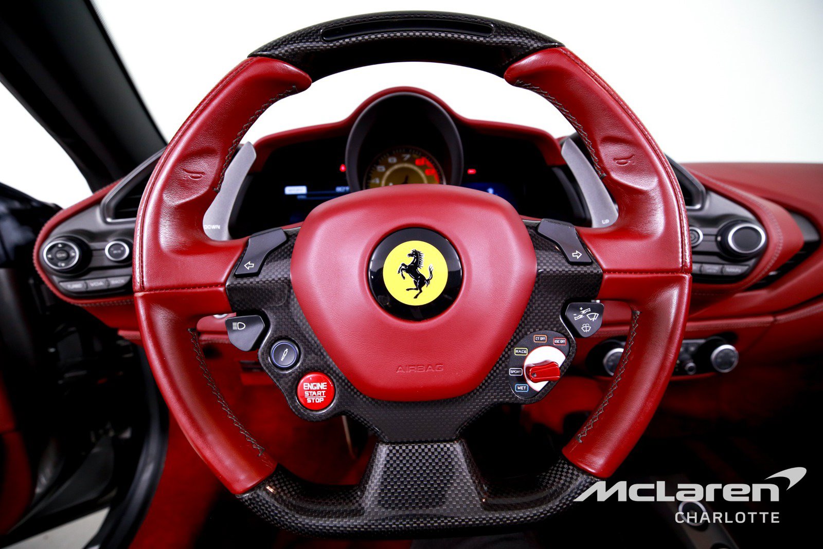 Used 2018 Ferrari 488 Spider RWD image 15