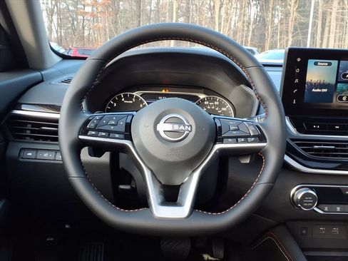 New 2025 Nissan Altima 2.5 SR w/ SR Premium Package image 12