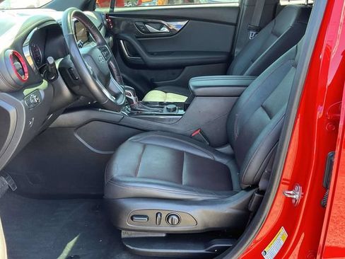 Used 2019 Chevrolet Blazer RS w/ LPO, Floor Liner Package FWD image 13